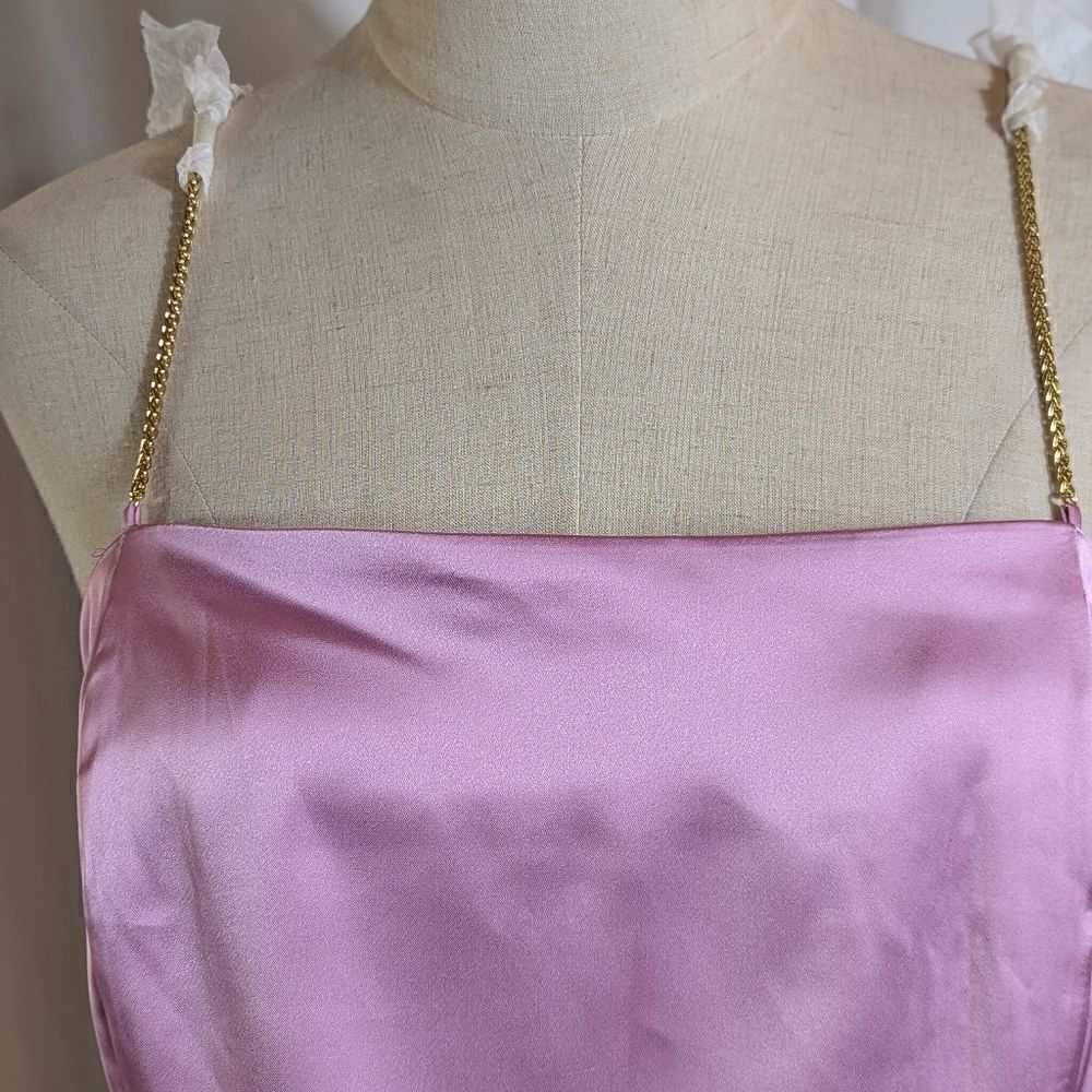House of Harlow Lilac Satin Cropped Camisole Chain Strap Top NWT - Picture 2 of 8